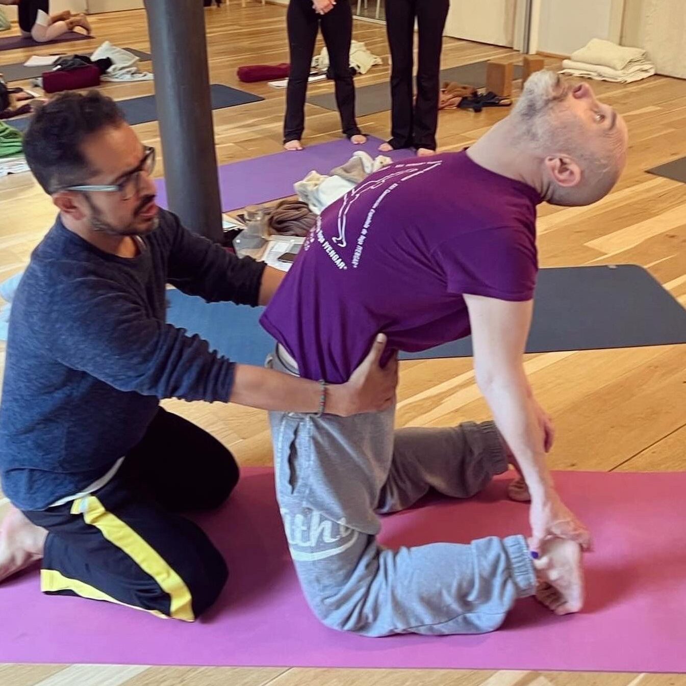 Yoga Summer School amb Carlos Franco